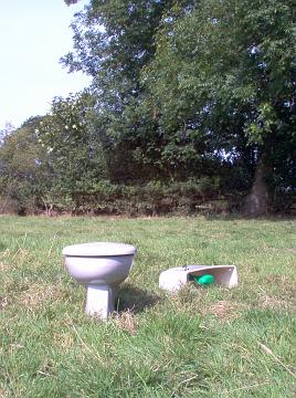 toilet 002